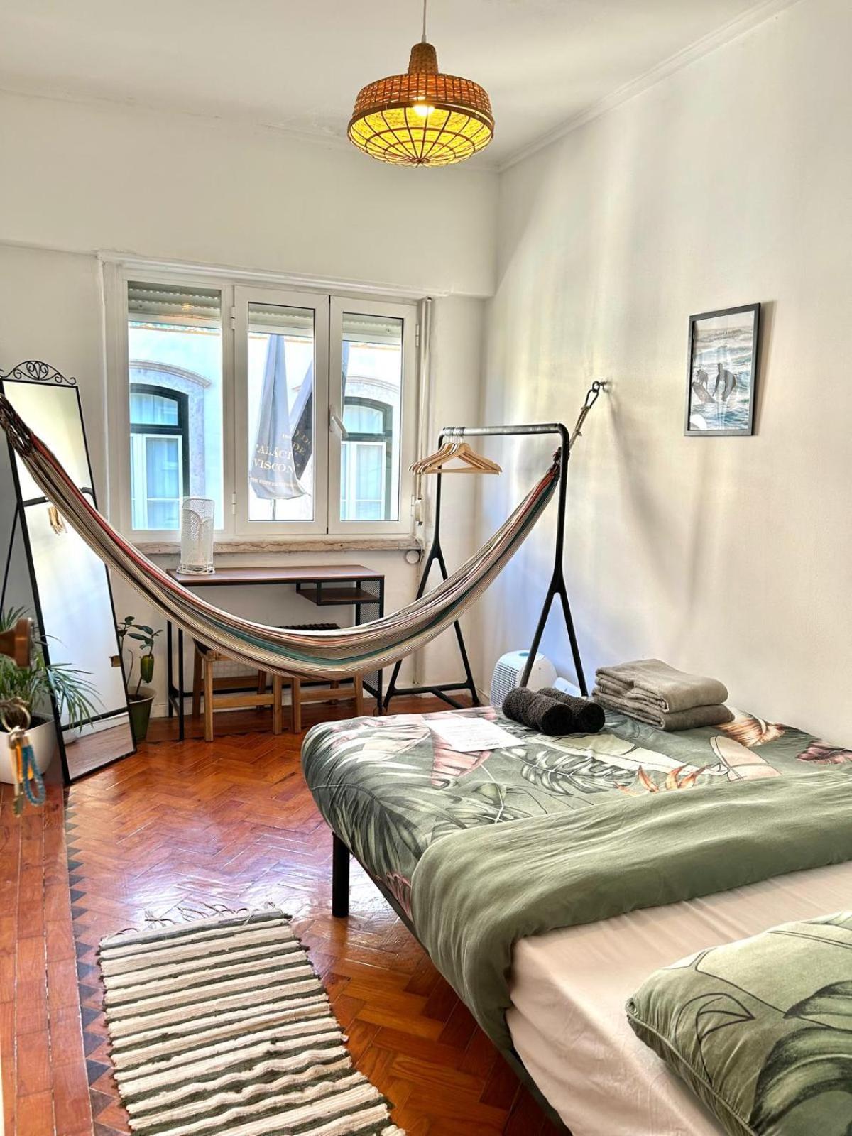 Maria Shared Apartment In Central Lizbona Zewnętrze zdjęcie